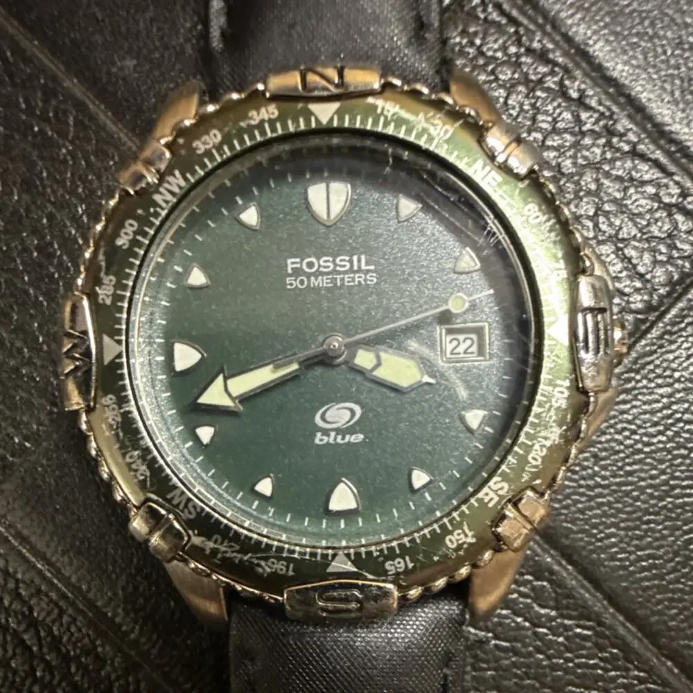 Fossil Blue Men's Wristwatch AM-3075 38mm Green Dial Rotating Compass Bezel